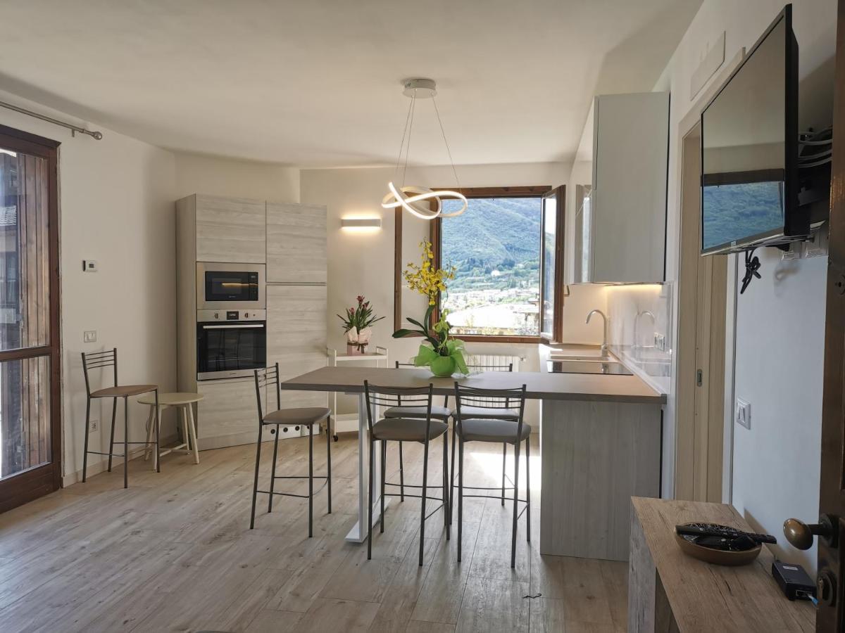 Casa Pina Lägenhet Tignale Exteriör bild